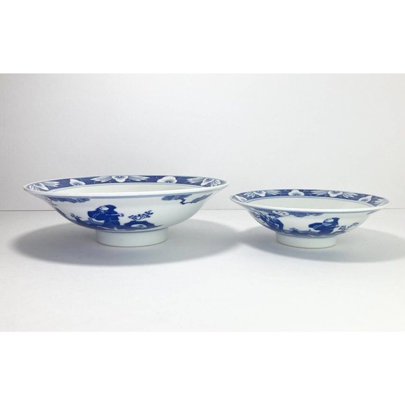2 Footed Blue/White Lotus Porcelain Chinese Bowls, Jingdezhen c1970-80s, 7” & 9” - Picture 1 of 5